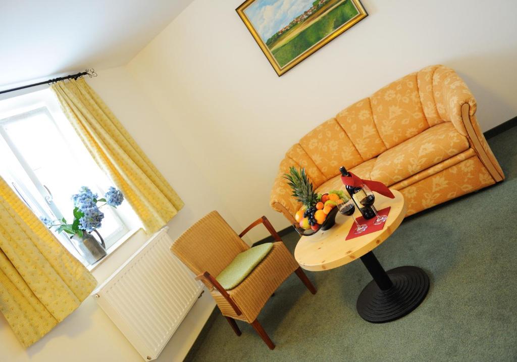 Hotel Eberl Hattenhofen  Oda fotoğraf